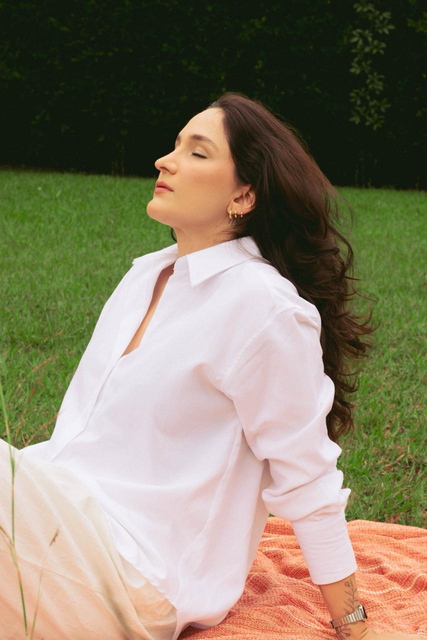 Retrato editorial de Bruna Semeghini